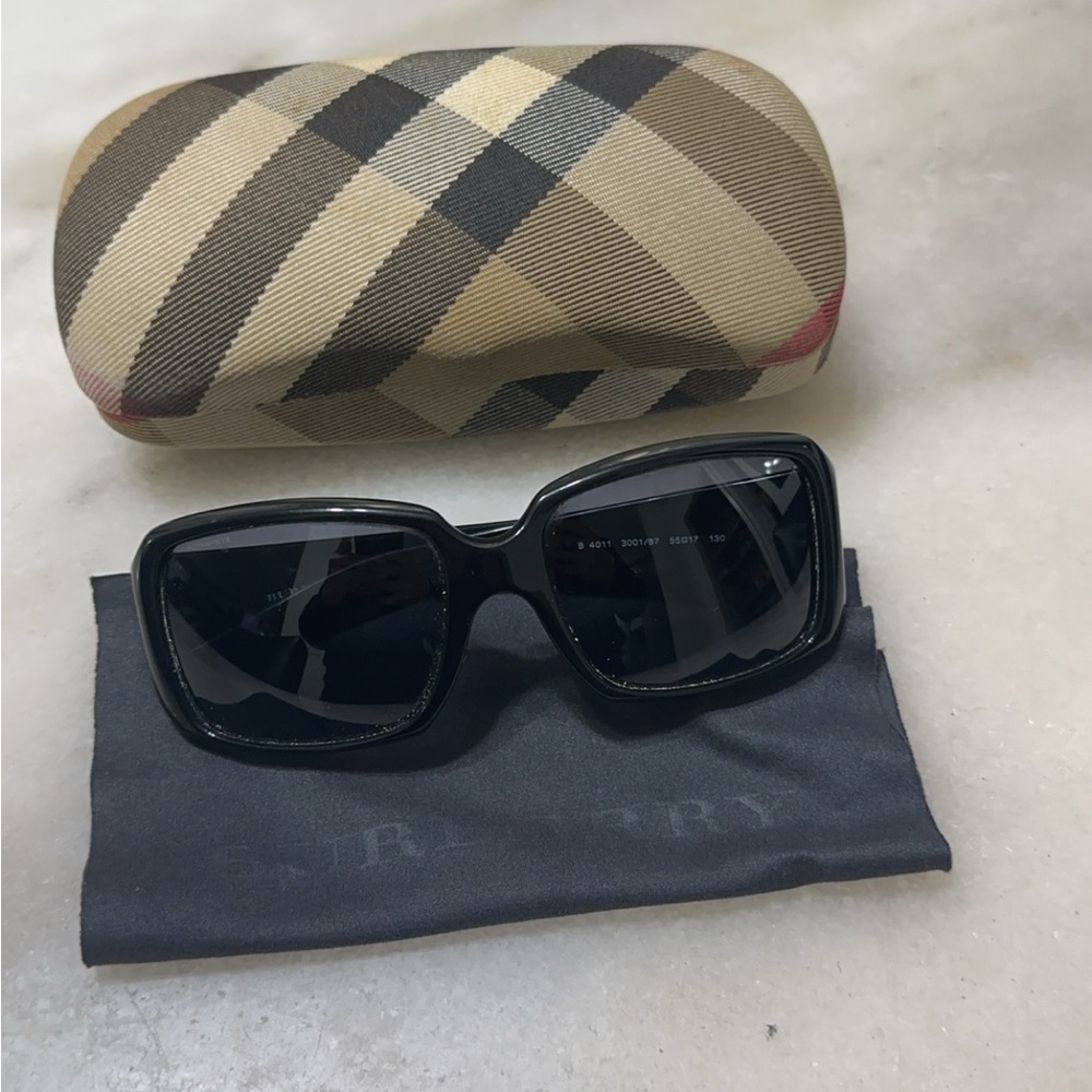 Burberry sunglasses